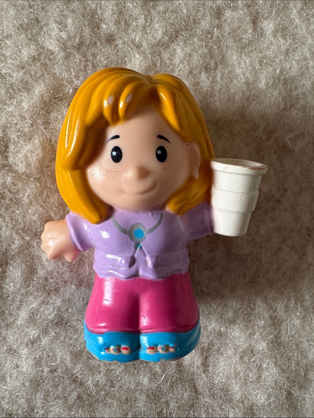 2015 Fisher-Price Little People Mom